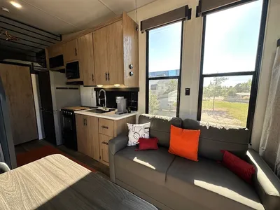 RV Rental AR 313