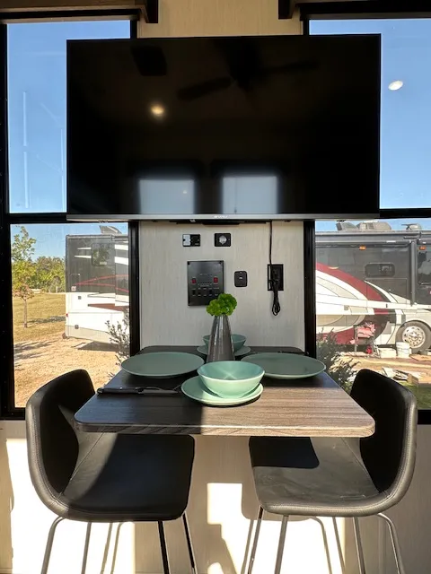 RV Rental AR 313