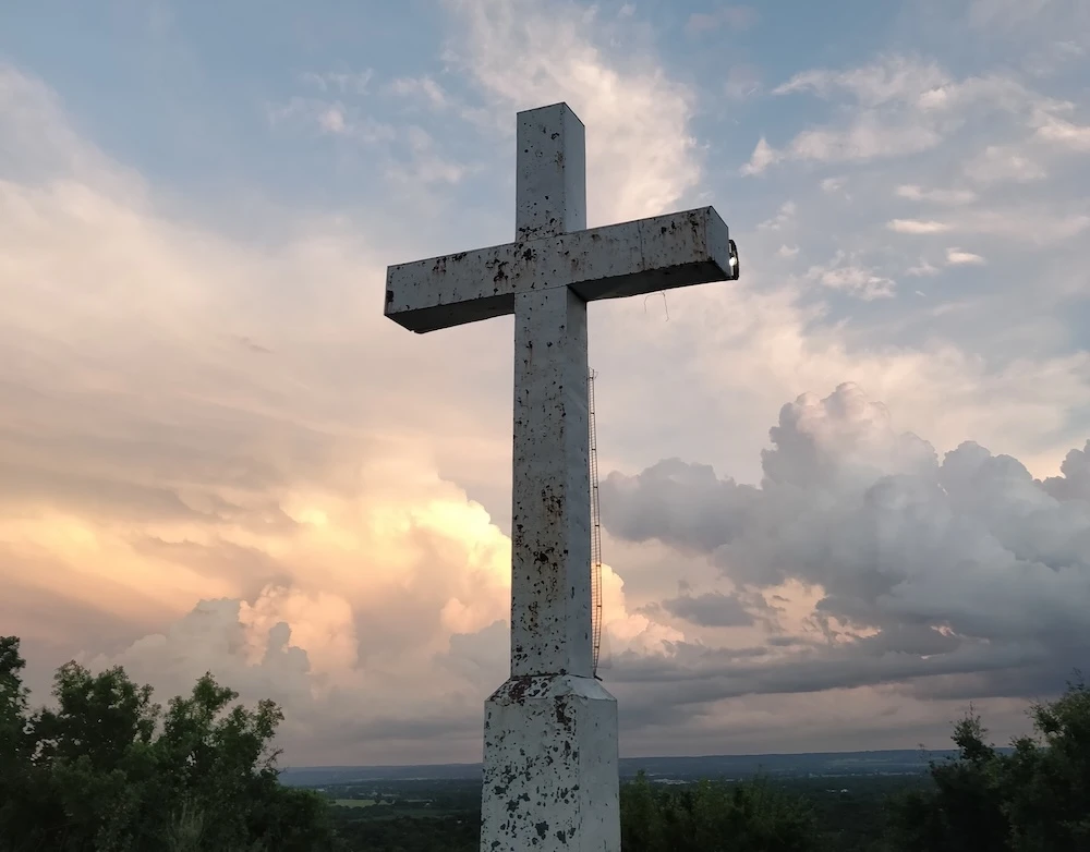 cross mountain fredericksburg tx